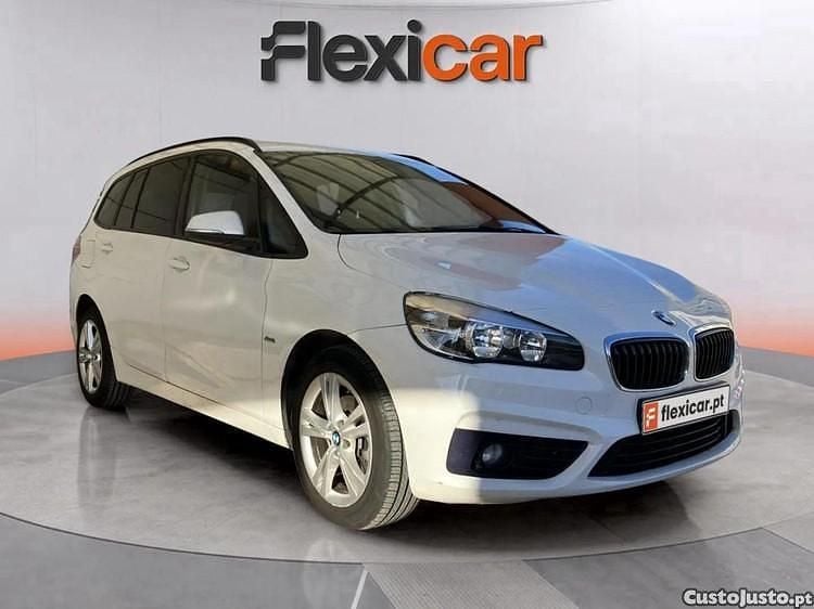Usado BMW 216 Gran Tourer Advantage 116 HP (85 kW) 2016 Branco Monovolume