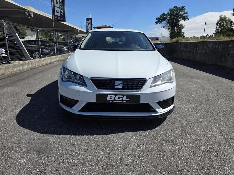 Usado Seat Leon CUPRA 105 HP (77 kW) 2014 Branco Coupé