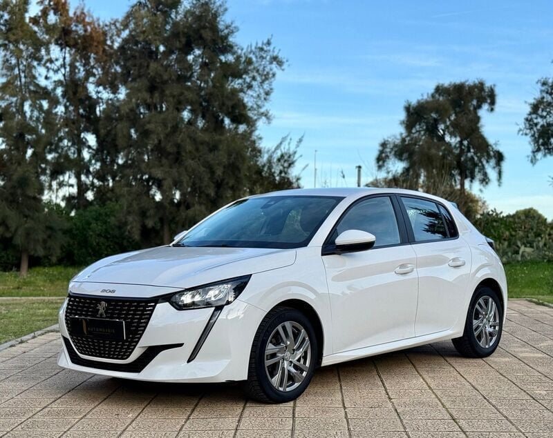 Branco Usado 2020 Peugeot 208 Active Citadino | € 14.900 (Preço elevado) - Imagem 1/4