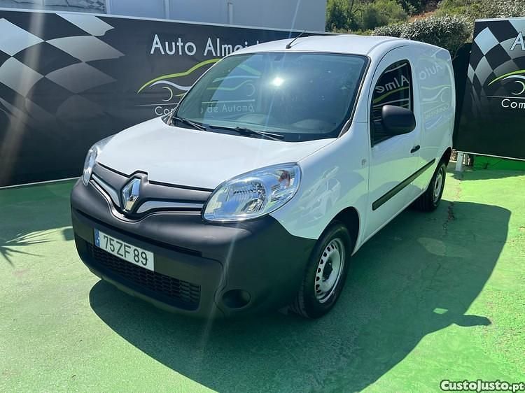 Branco Usado 2019 Renault Kangoo Business Monovolume | € 10.950 (Bom preço) - Imagem 1/1