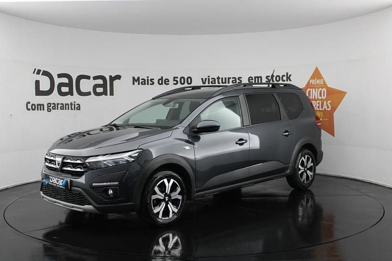 Usado Dacia Jogger Comfort 101 HP (74 kW) 2023 Cinza Monovolume