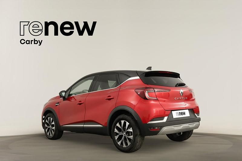 Usado Renault Captur Techno 101 HP (74 kW) 2024 Vermelho SUV
