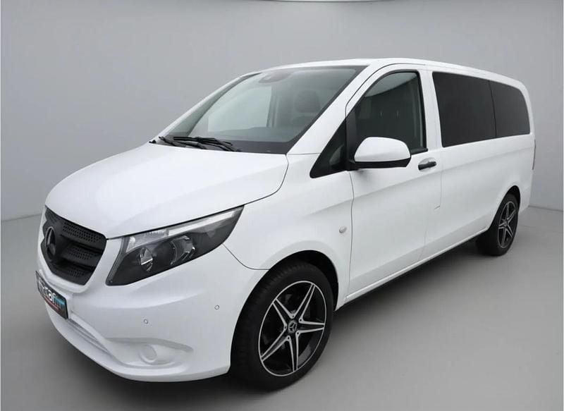 Usado Mercedes Vito 163 HP (119 kW) 2020 Branco Van