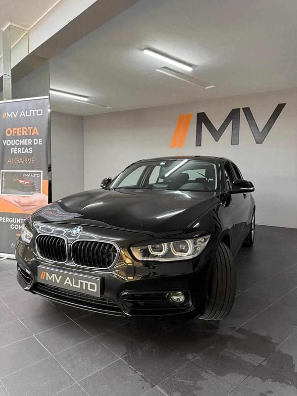Usado BMW 116 116 HP (85 kW) 2017 Preto Citadino