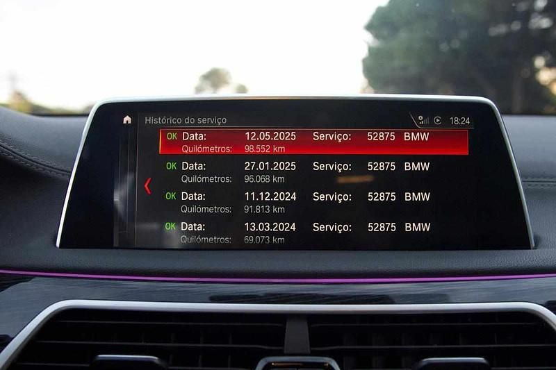 Usado BMW 740 326 HP (239 kW) 2019 Preto Sedan