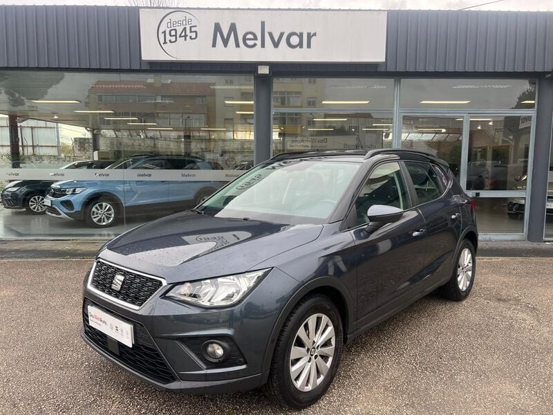 Cinza Usado 2020 Seat Arona Style SUV | € 15.990 (Preço justo) - Imagem 1/4
