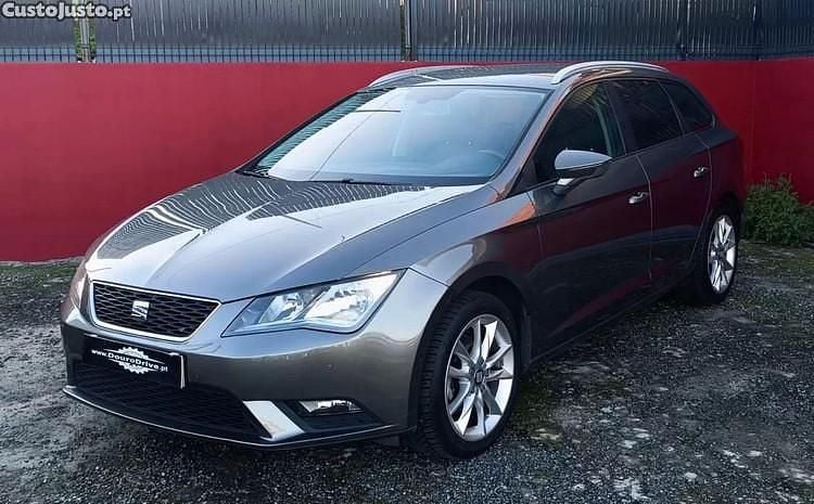 Cinza Usado 2014 Seat Leon Ecomotive Sedan | € 11.950 (Preço justo) - Imagem 1/1