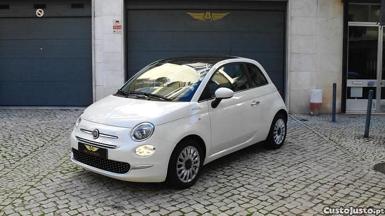 Usado Fiat 500 Dolcevita 70 HP (51 kW) 2022 Branco