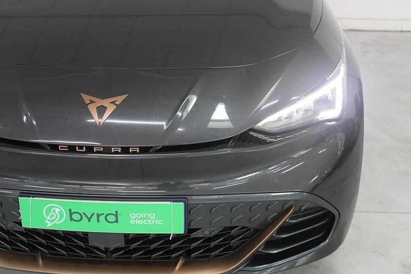 Usado Cupra Born 150 kW (204 HP) 2022 Cinza Citadino