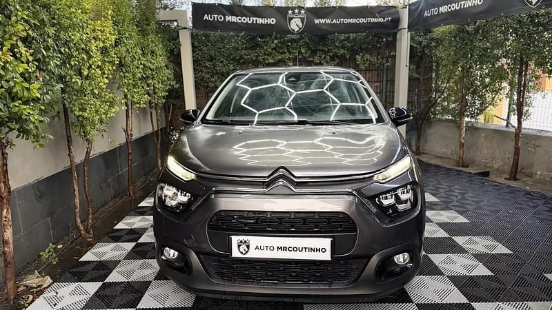Cinza Usado 2021 Citroën C3 Feel | € 11.900 (Bom preço) - Imagem 1/4