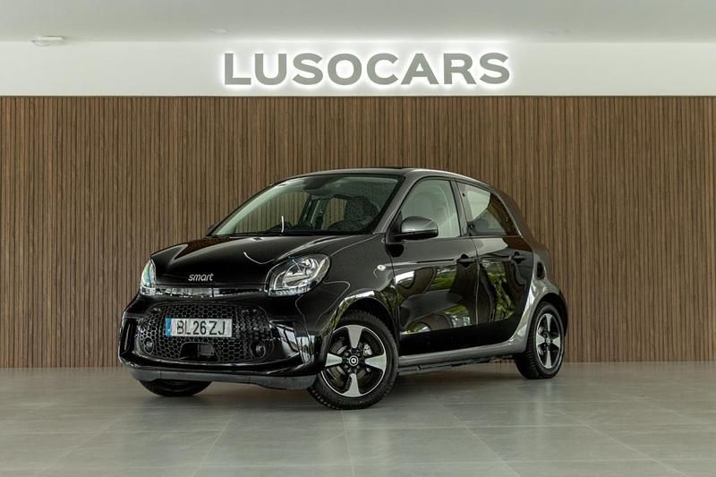 Preto Usado 2020 Smart ForFour Electric Drive | € 13.990 (Preço justo) - Imagem 1/4