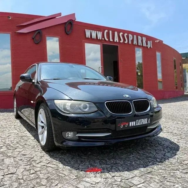 Preto Usado 2012 BMW 320 Coupé | € 15.900 (Preço justo) - Imagem 1/4