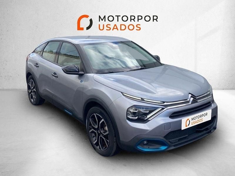 Cinza Usado 2022 Citroën e-C4 Feel SUV | € 18.750 (Bom preço) - Imagem 1/4