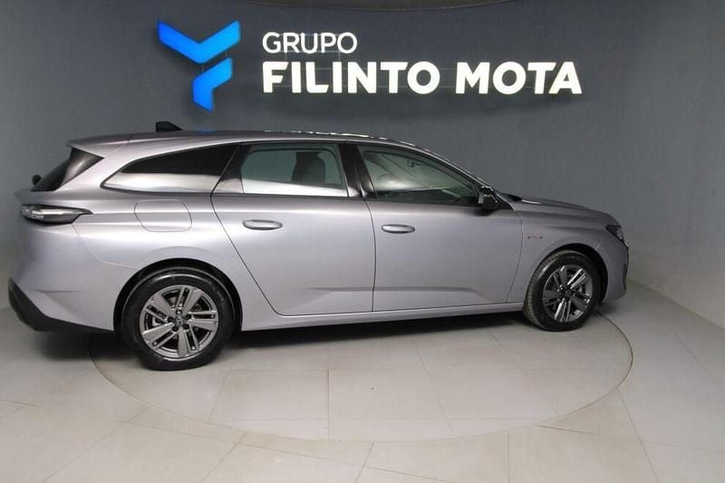 Usado Peugeot 308 Style 136 HP (100 kW) 2025 Cinza