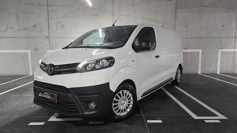 Branco Usado 2021 Toyota Proace Monovolume | € 21.900 - Imagem 1/4