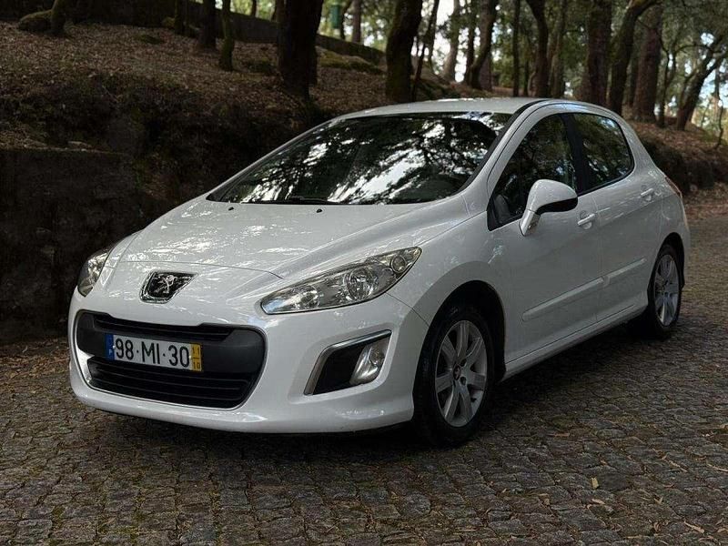 Usado Peugeot 308 92 HP (67 kW) 2011 Branco