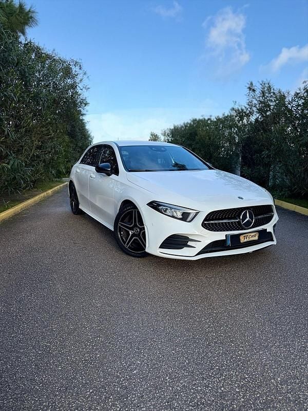 Usado Mercedes A160 AMG line 109 HP (80 kW) 2020 Branco