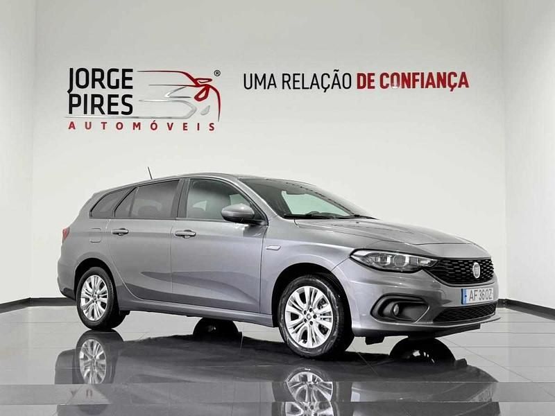 Usado Fiat Tipo 95 HP (69 kW) 2021 Cinzento Carrinha