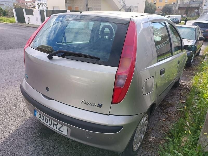 Usado Fiat Punto 2001 Citadino