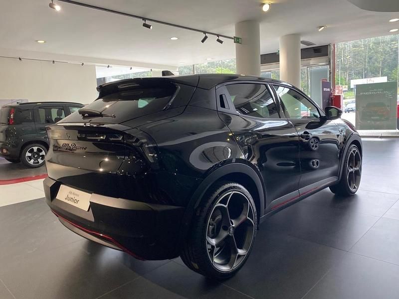 Novo Alfa Romeo Junior Veloce 205 kW (280 HP) 2025 Preto SUV