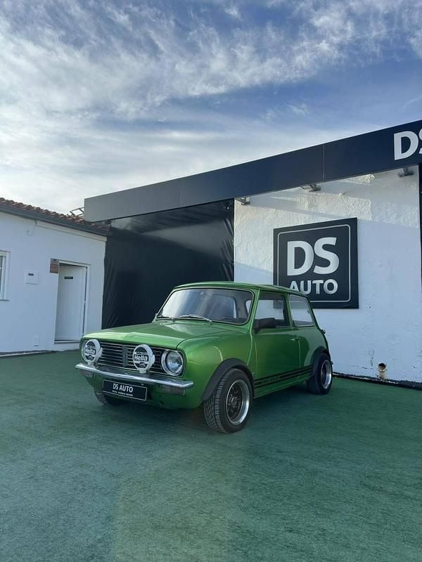 Usado Austin Mini 60 HP (44 kW) 1971 Verde