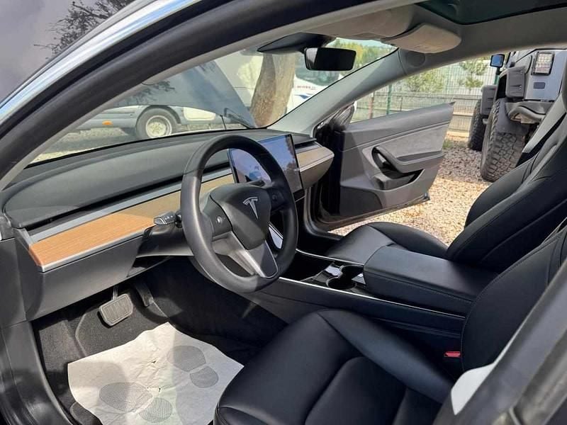 Usado Tesla Model 3 Standard Range 175 kW (238 HP) 2019 Preto Sedan