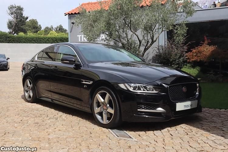 Preto Usado 2016 Jaguar XE R-Sport Sedan | € 16.450 (Super Preço) - Imagem 1/1