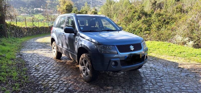 Usado 2006 Suzuki Grand Vitara SUV | € 9.000 - Imagem 1/4