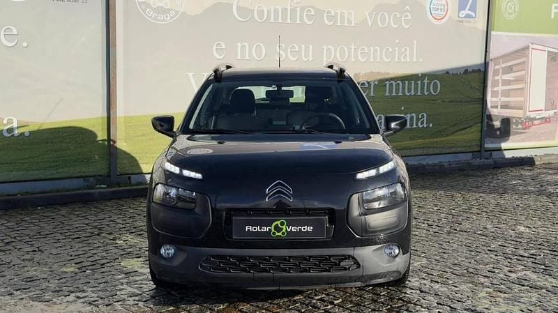 Usado Citroën C4 Cactus 92 HP (67 kW) 2015 Cinzento Citadino