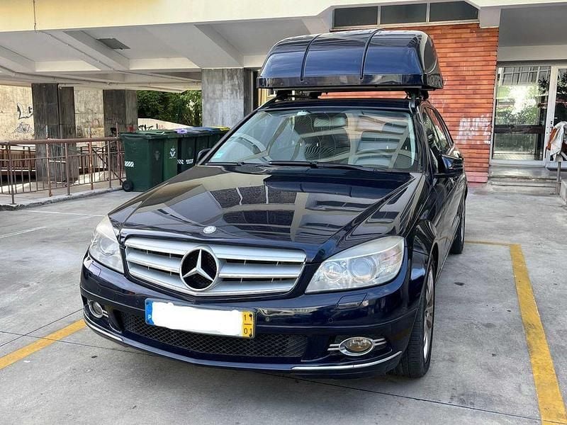 Usado 2011 Mercedes C250 Avantgarde Sedan | € 15.900 - Imagem 1/4