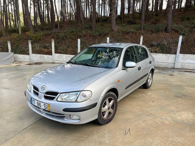 Usado 2001 Nissan Almera Sedan | € 1.950 - Imagem 1/4