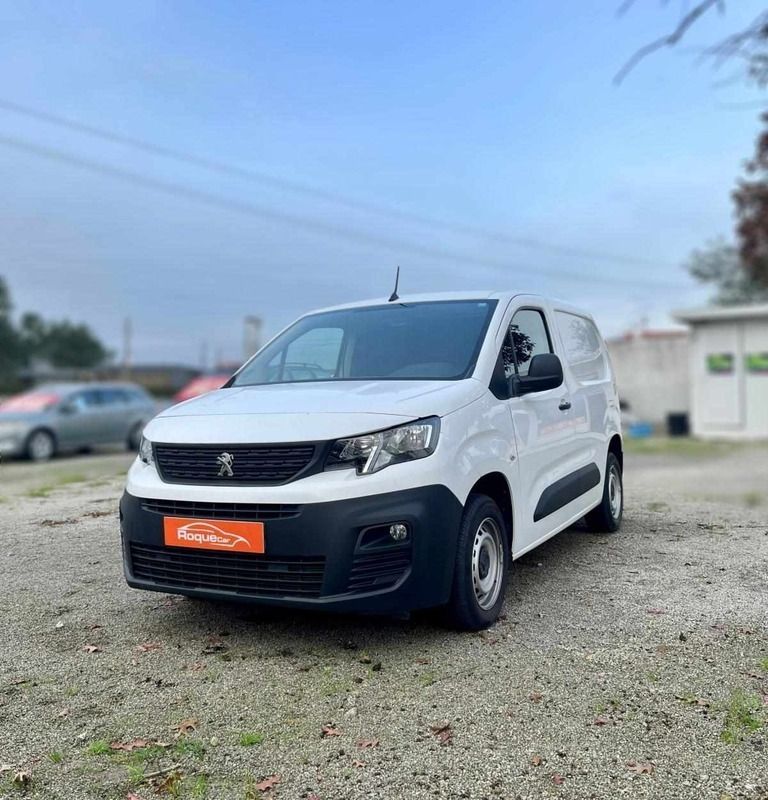 Branco Usado 2020 Peugeot Partner Van | € 13.900 (Bom preço) - Imagem 1/4