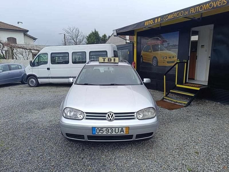 Usado VW Golf IV Highline 115 HP (84 kW) 2002 Cinza Carrinha