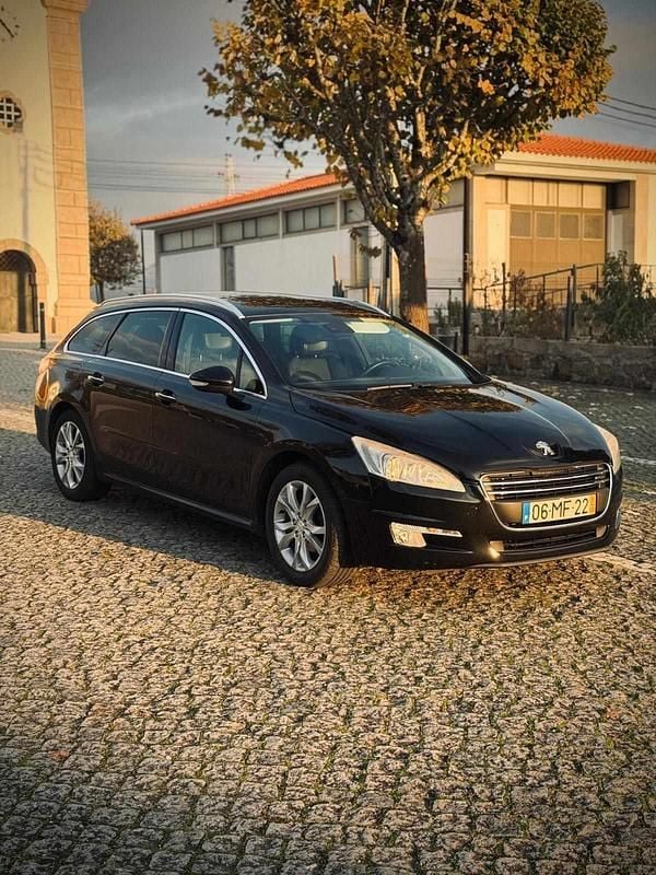 Preto Usado 2011 Peugeot 508 SW Carrinha | € 7.900 (Preço elevado) - Imagem 1/4