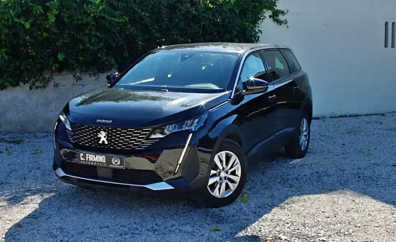 Preto Usado 2023 Peugeot 5008 Allure Monovolume | € 33.900 (Preço justo) - Imagem 1/4