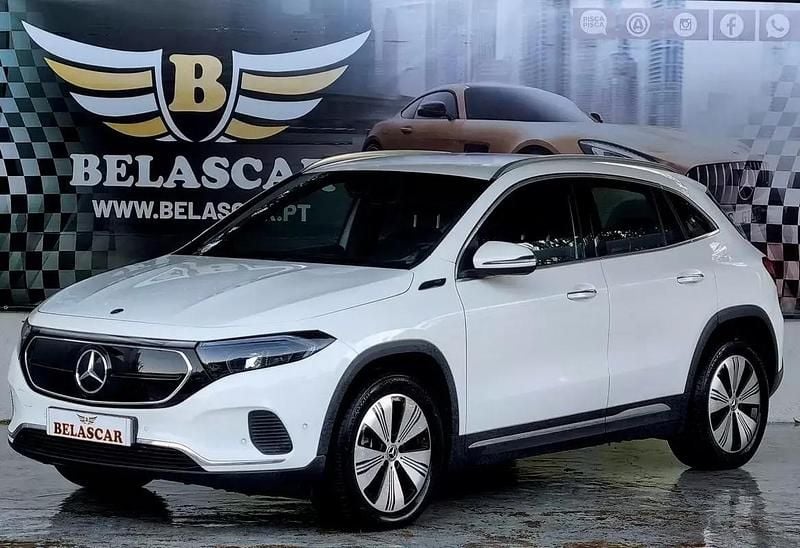 Usado Mercedes EQA250 Progressive 139 kW (190 HP) 2022 Branco SUV