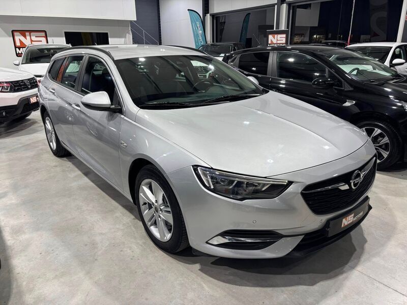 Cinzento Usado 2021 Opel Insignia Business Edition Carrinha | € 17.900 (Preço justo) - Imagem 1/4