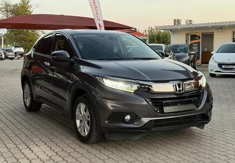 Usado Honda HR-V Elegance 130 HP (95 kW) 2020 Cinza escuro SUV