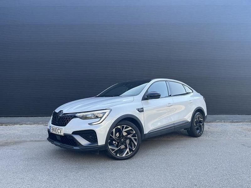 Branco Usado 2024 Renault Arkana Esprit Alpine SUV | € 32.500 (Caro) - Imagem 1/4