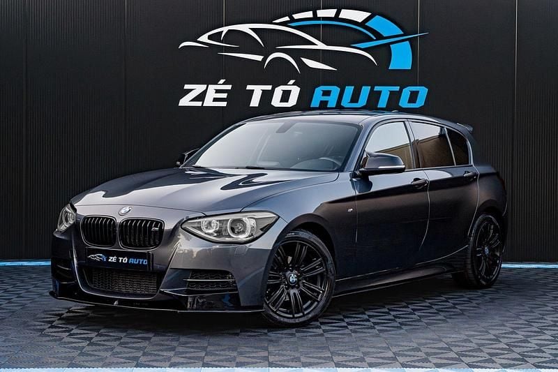 Cinza Usado 2013 BMW 118 M Performance Citadino | € 17.900 - Imagem 1/4
