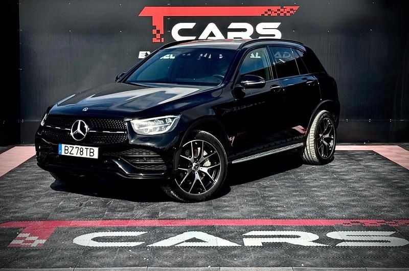 Preto Usado 2022 Mercedes GLC300 AMG line Plus SUV | € 49.900 (Super Preço) - Imagem 1/4