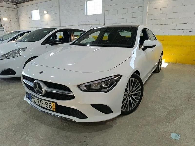 Branco Usado 2019 Mercedes CLA180 Shooting Brake Progressive Carrinha | € 25.400 (Bom preço) - Imagem 1/4