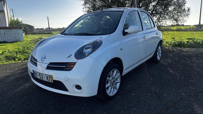 Usado 2004 Nissan Micra Sedan | € 1.950 - Imagem 1/4