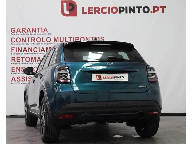 Usado Fiat 600 La Prima 136 HP (100 kW) 2025 Verde SUV