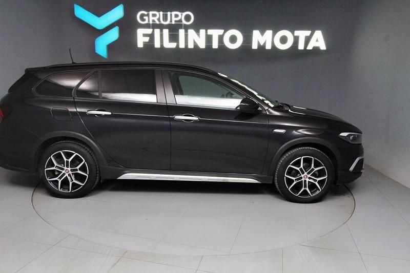 Preto Usado 2023 Fiat Tipo Cross | € 17.520 (Preço justo) - Imagem 1/4