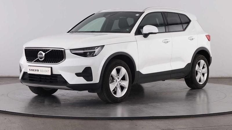 Usado Volvo XC40 129 HP (94 kW) 2024 Branco SUV
