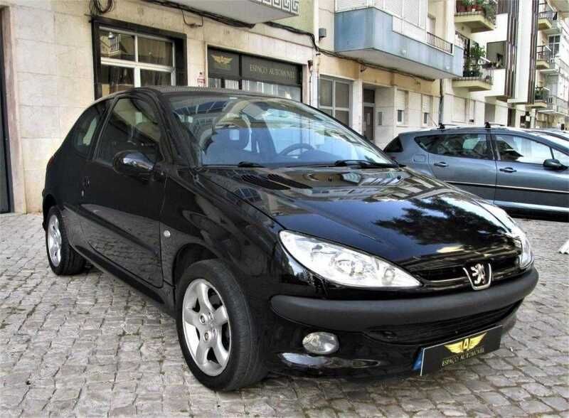 Preto Usado 2001 Peugeot 206 GTi Coupé | € 7.000 - Imagem 1/4