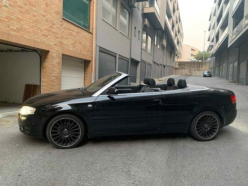 Usado 2006 Audi A4 Cabrios | € 3.000 - Imagem 1/4