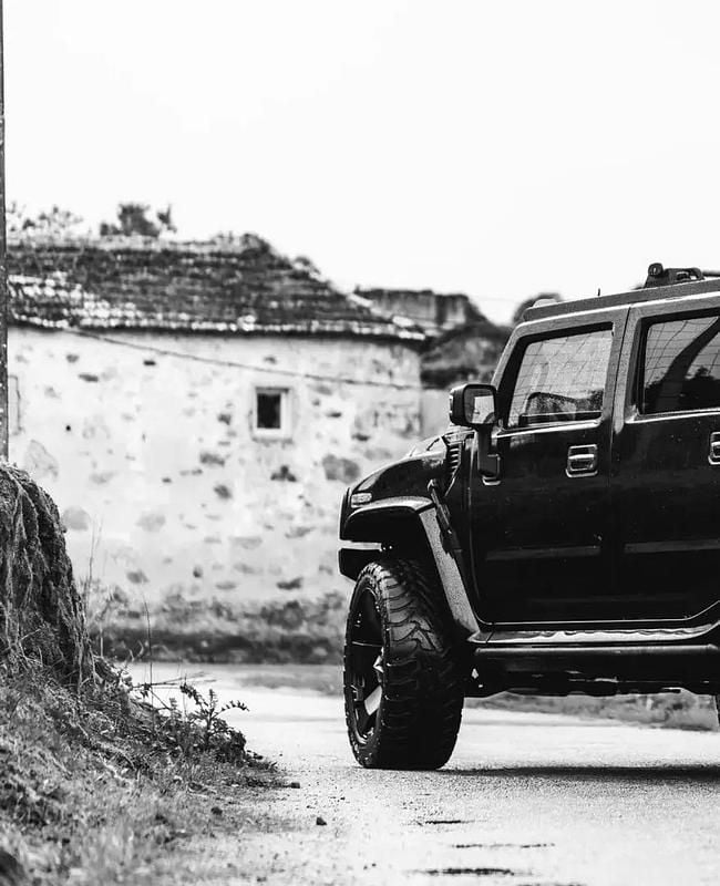 Usado Hummer H2 313 HP (230 kW) 2008 Preto SUV