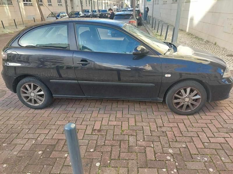 Usado Seat Ibiza 69 HP (50 kW) 2007 Preto Citadino